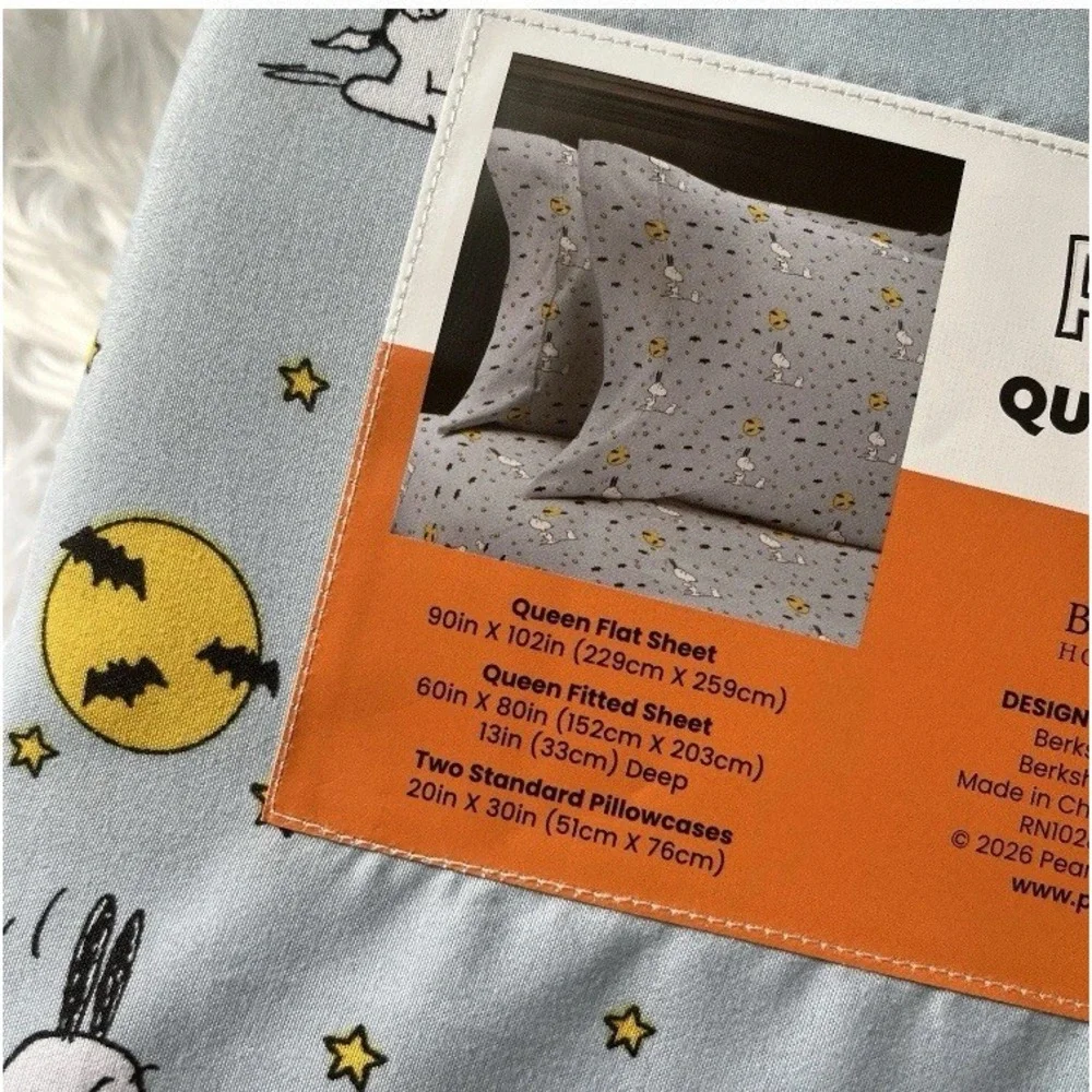 Berkshire Peanuts Snoopy QUEEN Sheet Set Halloween Ghost Witch Moons Bats NEW